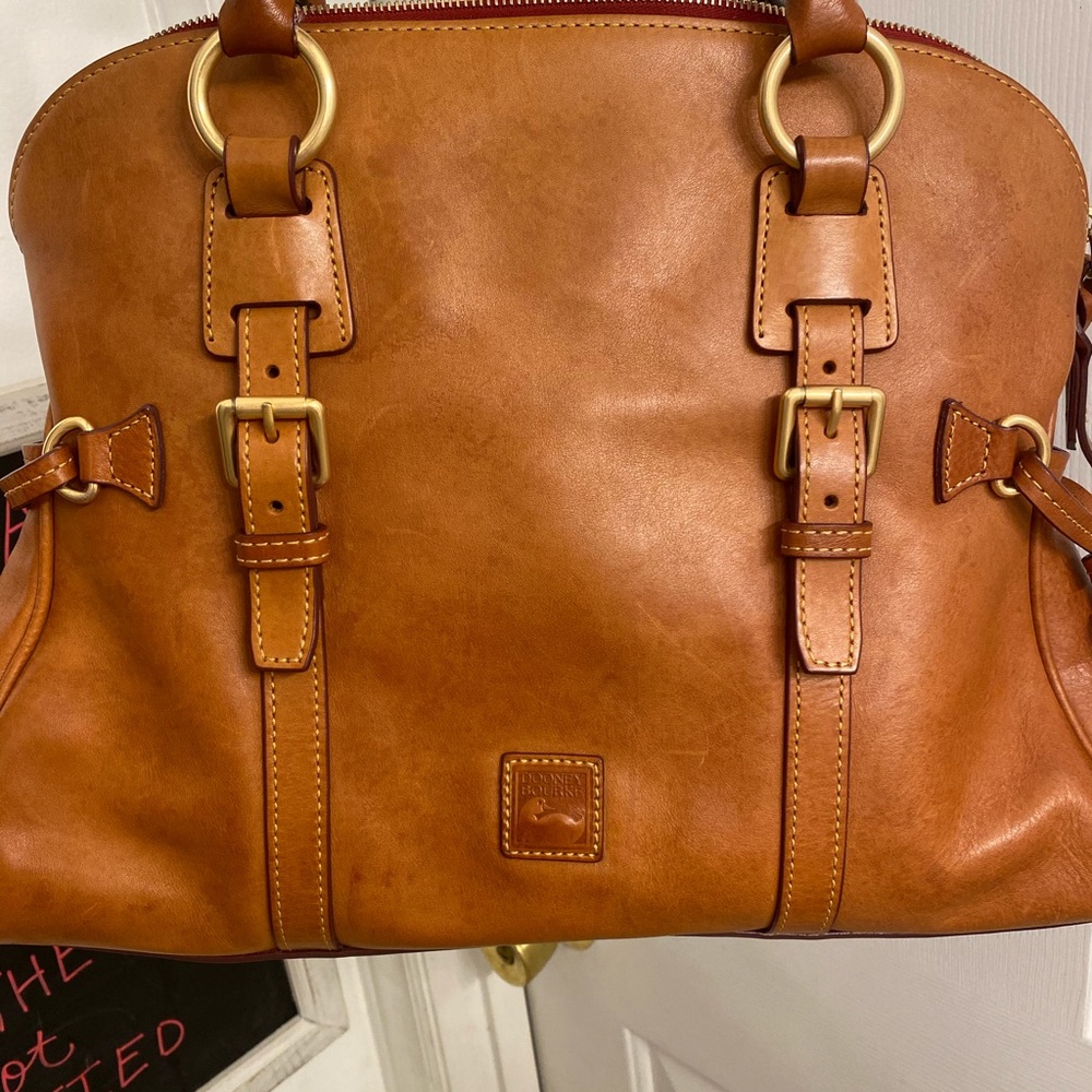 Dooney & Bourke purse